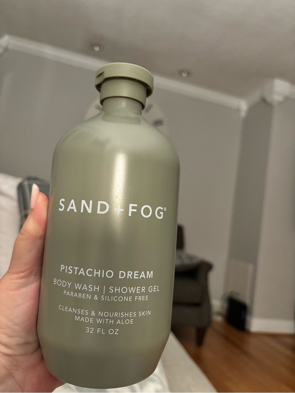 SAND + FOG Pistachio Dream Body Wash Shower Gel Pistachio Green NWT